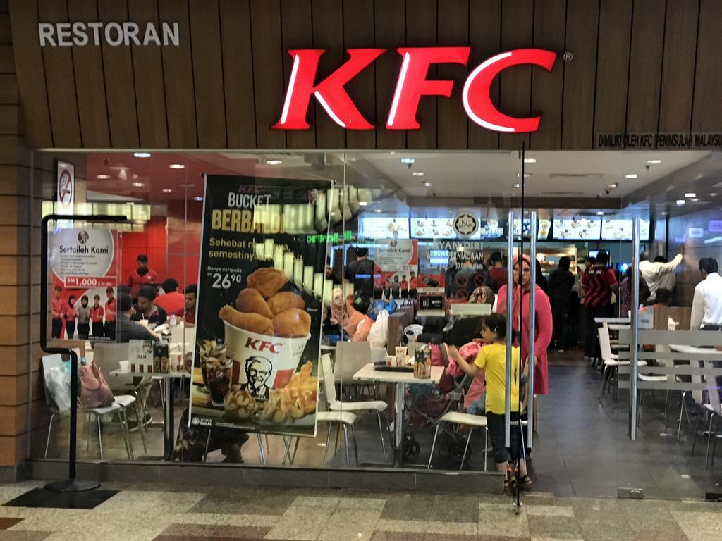 Queens Service At Times Square Kl