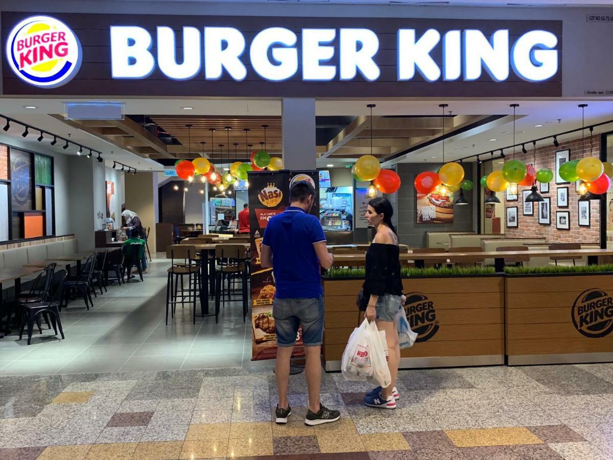 Queens Service At Times Square Kl Pangsapuri Kuala Lumpur